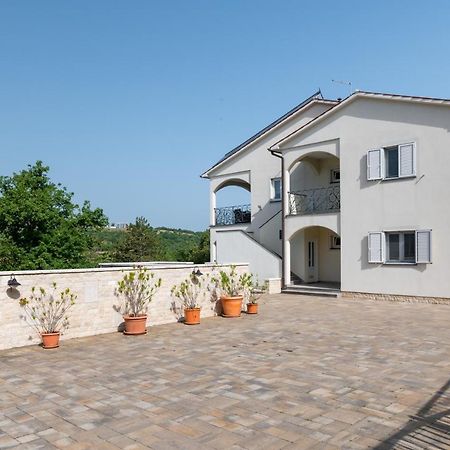 Villa Vires Labin  Exterior foto